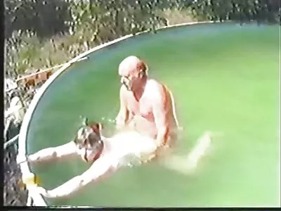 Все още никой не е отказал sex s vazrastni двойно куни.