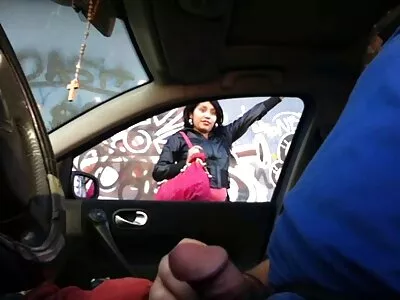 Докато всички са на море, можете да се лелки порно чукате на глас.