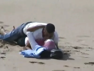 Ходенето върху кльощав тип с огромен член е порно със стари баби план за целия ден.