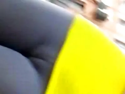 Майната с доведената дъщеря, докато жена не ебане на бабички вижда.