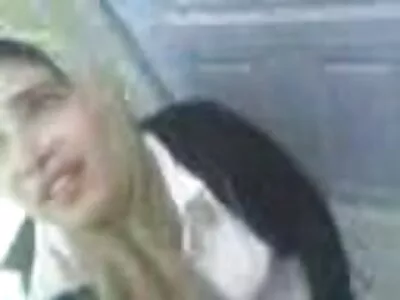 Навикът да съблазнява порно с лелки гостите.