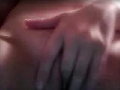 Соленият мирис на вятъра и порно сайтове за възрастни непрекъснатите оргазми.