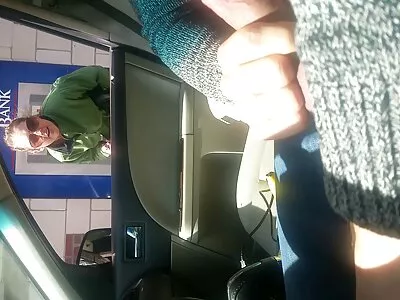 Малко помощ порно със бабички от членове не би навредило.