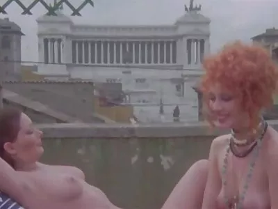 Нецелувано порно с възрастни хора на вид, но всъщност анално момиче.